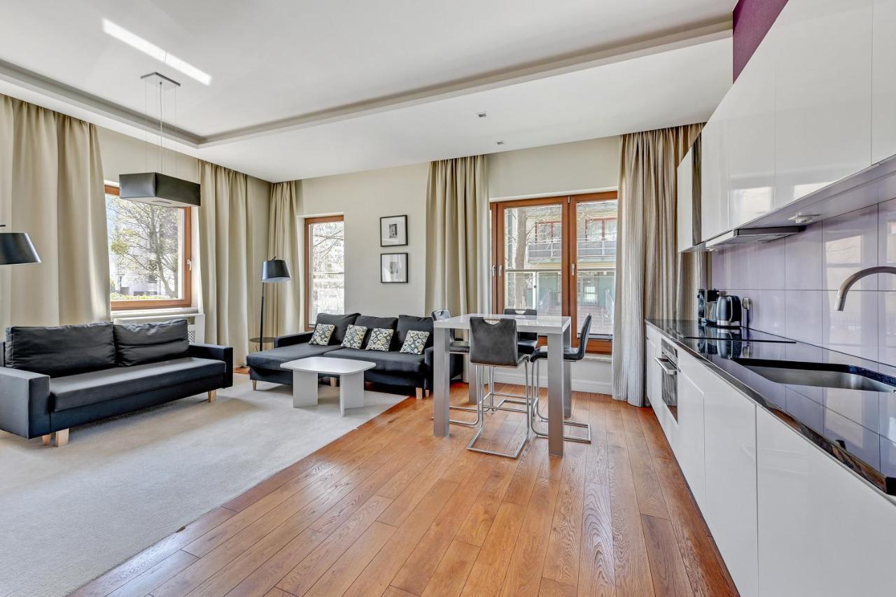Executive Apartment With Sauna By Grand Apartments 索波特 外观 照片